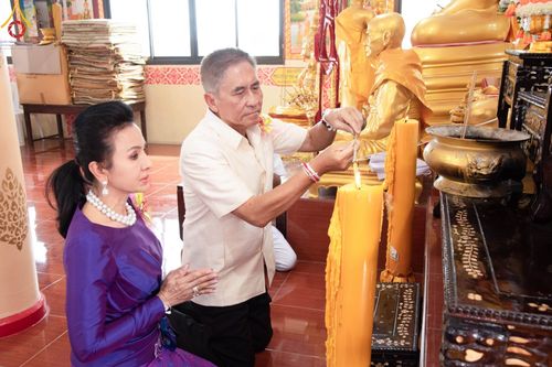 ภาพ No.100481:พิธีทอดกฐินสามัคคีทั่วไทย 5,000 วัด ณ วัดโป่งสะเก็ด จ.ชลบุรี วันที่ 26 พฤศจิกายน พ.ศ. 2566