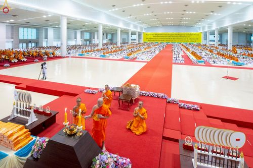 ภาพ No.236185:วันที่ 3 สิงหาคม พ.ศ. 2568 พิธีมุทิตาสักการะพระภิกษุ ผู้สอบได้เปรียญธรรม 9 ประโยค ระดับโลก ปีที่ 37, พิธีมอบโล่และทุนการศึกษา สำนักเรียนบาลีดีเด่นทั่วประเทศ ณ ห้องแก้วสารพัดนึก 1 วัดพระธรรมกาย