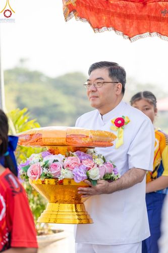 ภาพ No.199482:พิธีทอดผ้าป่าทำนุบำรุงศาสนสถาน ณ วัดศิลามูล ตำบลหินมูล อำเภอบางเลน จังหวัดนครปฐม ในโครงการธรรมยาตรา กตัญญูบูชา มหาปูชนียาจารย์ พระมงคลเทพมุนี(สด จนฺทสโร) พระผู้ปราบมาร อนุสรณ์สถาน 7 แห่ง ปีที่ 13 วันที่ 21 มกราคม พ.ศ. 2568