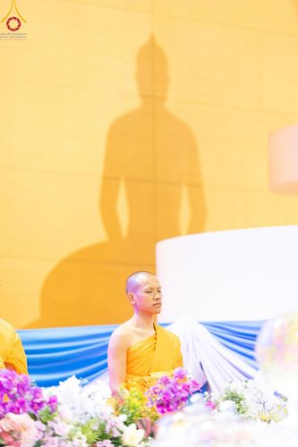 ภาพ No.187986:พิธีบูชาข้าวพระ วันขึ้นปีใหม่ 2568 ณ วัดพระธรรมกาย จ.ปทุมธานี วันที่ 1 มกราคม พ.ศ. 2568