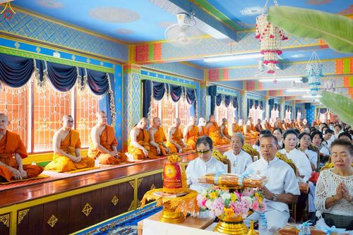 ภาพ No.259444:วันที่ 11 ตุลาคม พ.ศ. 2568 พิธีทอดกฐินสามัคคีทั่วไทย 30,000 วัด โดยคณะศิษยานุศิษย์ บูชาธรรม 81 ปี หลวงพ่อธัมมชโย ณ วัดเวฬุวนาราม(ไผ่เขียว) เขตดอนเมือง กรุงเทพมหานคร