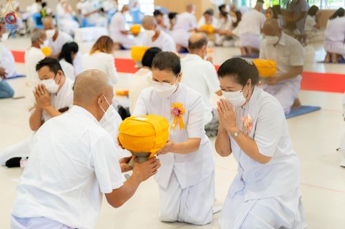 ภาพ No.102142:พิธีบรรพชาธรรมทายาท ในโครงการอุปสมบทหมู่ รุ่นบูชาธรรมมหาปูชนียาจารย์ ณ วัดเขาตะแบก อ.ศรีราชา จ.ชลบุรี วันเสาร์ที่ 9 ธันวาคม พ.ศ. 2566