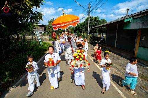 ภาพ No.173368:พิธีทอดกฐิน วัดทาป่าสัก จ.ลำพูน ในโครงการกฐินสามัคคีทั่วไทย 30,000 วัด บูชาธรรม 80 ปี หลวงพ่อธัมมชโย โดยคณะศิษยานุศิษย์วัดพระธรรมกาย วันที่ 3 พฤศจิกายน พ.ศ. 2567