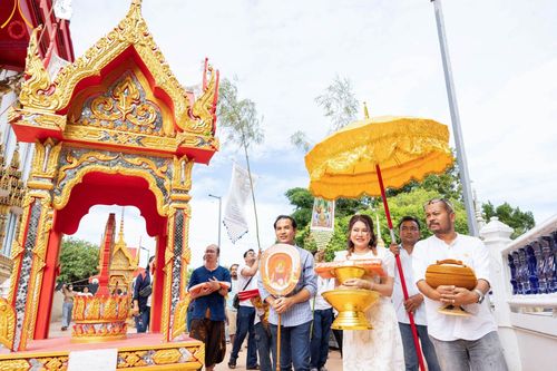 ภาพ No.98748:พิธีทอดกฐินสามัคคีทั่วไทย 5,000 วัด ณ วัดกุ่มแต้ อ.อุทัย จ.พระนครศรีอยุธยา วันอาทิตย์ที่ 26 พฤศจิกายน พ.ศ. 2566