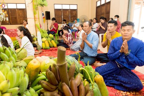 ภาพ No.262808:วันที่ 19 ตุลาคม พ.ศ. 2568 พิธีทอดกฐินสามัคคีทั่วไทย 30,000 วัด โดยคณะศิษยานุศิษย์ บูชาธรรม 81 ปี หลวงพ่อธัมมชโย ณ วัดนาหนอง ต.นาหูกวาง อ.ทับสะแก จ.ประจวบคีรีขันธ์