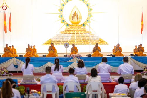 ภาพ No.126486:พิธีตักบาตร ในวันอาทิตย์ต้นเดือนที่ 3 มีนาคม พ.ศ. 2567 ณ บ้านแก้วเรือนทองคุณยายฯ วัดพระธรรมกาย