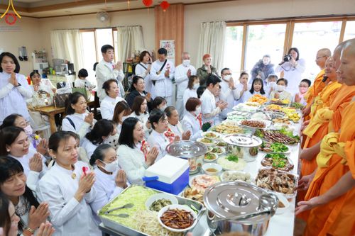 ภาพ No.100823:พิธีทอดกฐินสามัคคีบำรุงวัด ณ วัดพระธรรมกายคานากาว่า ประเทศญี่ปุ่น ในวันอาทิตย์ที่ 26 พฤศจิกายน พ.ศ. 2566