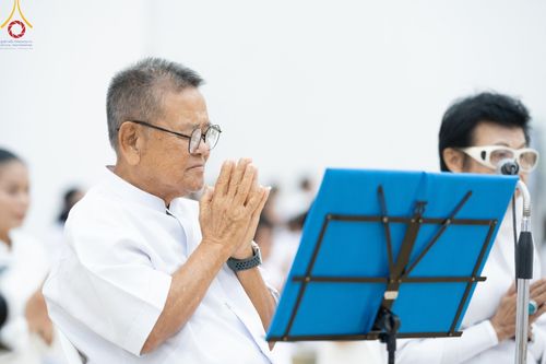 ภาพ No.157324:โครงการ อุบาสกแก้ว อุบาสิกาแก้ว รุ่นที่ 3 ตัวแทนทอดกฐินสามัคคีทั่วไทย 30,000 วัด บูชาธรรม 80 ปี หลวงพ่อธัมมชโย ระหว่างวันที่ 19-22 กันยายน พ.ศ. 2567 โซนกรุงเทพฯ-สมุทรปราการ ณ อาคาร 115 ปี คุณยายอาจารย์ฯ วัดพระธรรมกาย