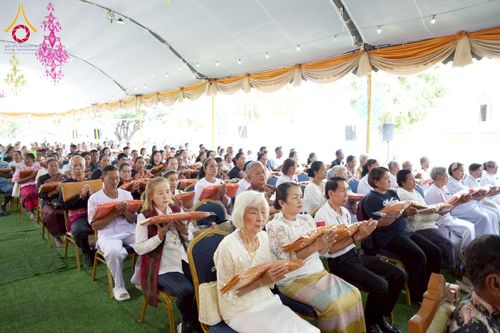 ภาพ No.274382:วันที่ 4 พฤศจิกายน พ.ศ. 2568 พิธีทอดกฐินสามัคคีทั่วไทย ณ วัดวังปลาสร้อย ต.ดอนคา อ.ท่าตะโก จ.นครสวรรค์ โดยคณะศิษยานุศิษย์ บูชาธรรม 81 ปี หลวงพ่อธัมมชโย