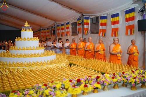 ภาพ No.137899:กิจกรรมวันวิสาขบูชา  ศูนย์ปฏิบัติธรรมกัวลาลัมเปอร์ ประเทศมาเลเซีย ระหว่างวันที่ 19-22 พฤษภาคม พ.ศ. 2567