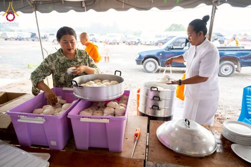 ภาพ No.230125:วันเสาร์ที่ 28 มิถุนายน พ.ศ. 2568 พิธีถวายสังฆทาน 323 วัด 4 จังหวัดชายแดนใต้ ปีที่ 21 ครั้งที่ 178 พิธีมอบกองทุนหนุนแรงใจช่วยครูใต้ ปีที่ 18 ครั้งที่ 142 ณ ศูนย์อบรมเยาวชนจังหวัดปัตตานี