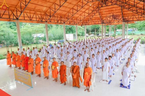 ภาพ No.153859:โครงการอบรมอุบาสก อุบาสิกาแก้ว รุ่นที่ 1 ผู้แทนทอดกฐินสามัคคี 30,000 วัดทั่วไทย ระหว่างวันที่ 6-8 กันยายน พ.ศ. 2567 ณ ศูนย์ปฏิบัติธรรมหนองบัวลำภู