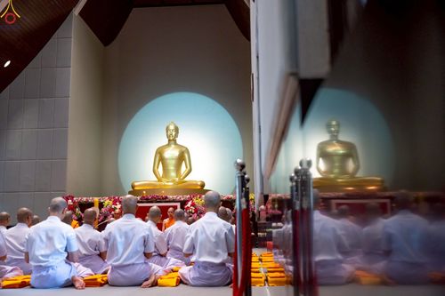 ภาพ No.229120:วันเสาร์ที่ 14 มิถุนายน พ.ศ. 2568 พิธีบรรพชา , พิธีถวายบาตร , พิธีอุปสมบท ในโครงการบรรพชาอุปสมบทหมู่ ผู้บริหารรุ่นที่ 15 และ อุดมศึกษา รุ่นที่ 52 ณ โบสถ์พระไตรปิฎก วัดพระธรรมกาย