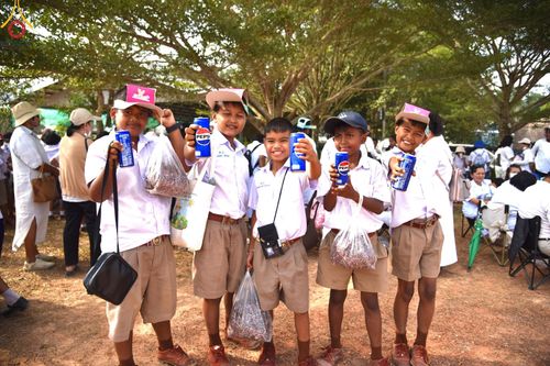 ภาพ No.128974:พระธรรมยาตราเดินธรรมยาตรา ณ ชุมชนรอบศูนย์ปฏิบัติธรรมภาคใต้ อ.บางกล่ำ จ.สงขลา วันที่ 10 มีนาคม พ.ศ. 2567