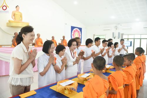 ภาพ No.59055:พิธีทอดผ้าป่ากองทุนการศึกษา ณ ศูนย์ปฎิบัติธรรมสระบุรี ต.นายาว อ.พระพุทธบาท จ.สระบุรี วันอังคาร ที่ 20 เมษายน พ.ศ. 2567