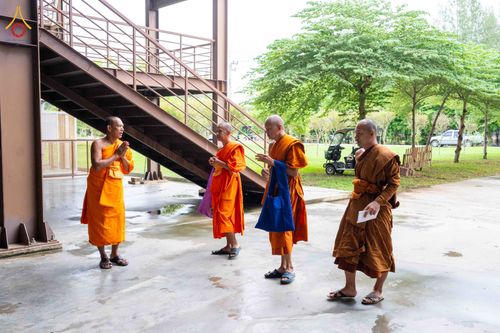 ภาพ No.342645:วันเสาร์ที่ 8 สิงหาคม พ.ศ. 2569  พิธีทักษิณานุปทาน แด่บรรพชนตระกูลผ่องสวัสดิ์และหมู่ญาติที่ล่วงลับไปแล้ว ครั้งที่ 21 ณ พระมหาเจดีย์ทัตตชีโว ศูนย์อบรมเยาวชนกาญจนบุรี