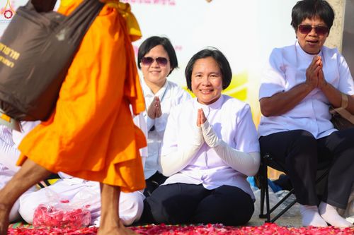 ภาพ No.289641:วันที่ 7 มกราคม พ.ศ. 2569 พิธีต้อนรับพระธรรมยาตรา ณ อนุสรณ์สถานลำดับที่ 2 สถานที่ตั้งมโนปณิธานบวชตลอดชีวิต อนุสรณ์สถานคลองบางนางแท่น อ.สามพราน จ.นครปฐม ในโครงการธรรมยาตรา กตัญญูบูชา มหาปูชนียาจารย์ พระมงคลเทพมุนี(สด จนฺทสโร) พระผู้ปราบมาร อนุสรณ์สถาน 7 แ