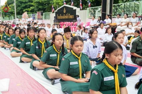 ภาพ No.350010:วันที่ 17 กันยายน พ.ศ. 2569 พิธีตักบาตรเข้าพรรษา 109 รูป ถวายเป็นพระราชกุศลสมเด็จพระบรมราชชนนีพันปีหลวง  ณ โรงเรียนสังข์อ่ำวิทยา อำเภอคลองหลวง จังหวัดปทุมธานี