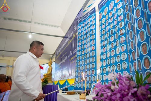 ภาพ No.311091:วันพฤหัสบดีที่ 26 กุมภาพันธ์ พ.ศ. 2569 พิธีถวายสังฆทานแด่คณะสงฆ์ 323 วัด ปีที่ 22 ครั้งที่ 182 พิธีมอบกองทุนหนุนแรงใจช่วยครูใต้ ปีที่ 19 ครั้งที่ 145 และพิธีทำบุญอุทิศส่วนกุศลให้ผู้วายชนม์