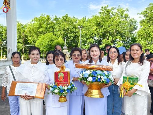 ภาพ No.173544:พิธีทอดกฐิน ณ วัดจำปี จ.สุพรรณบุรี ในโครงการกฐินสามัคคีทั่วไทย 30,000 วัด บูชาธรรม 80 ปี หลวงพ่อธัมมชโย โดยคณะศิษยานุศิษย์วัดพระธรรมกาย วันที่ 27 ตุลาคม พ.ศ. 2567