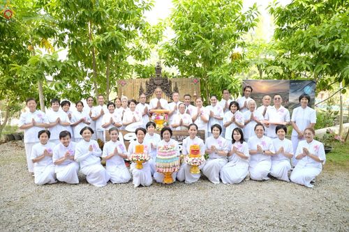 ภาพ No.269419:วันที่ 26 ตุลาคม พ.ศ. 2568 พิธีทอดกฐินสามัคคีทั่วไทย ณ ศูนย์ปฏิบัติธรรมนครนายก อ.องครักษ์ จ.นครนายก โดยคณะศิษยานุศิษย์ บูชาธรรม 81 ปี หลวงพ่อธัมมชโย