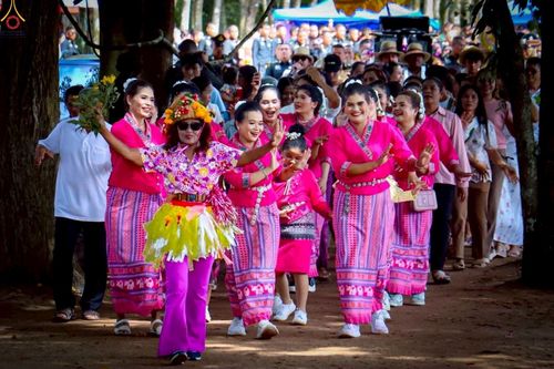 ภาพ No.259969:วันที่ 18 ตุลาคม พ.ศ. 2568 พิธีทอดกฐินสามัคคีทั่วไทย 30,000 วัด โดยคณะศิษยานุศิษย์ บูชาธรรม 81 ปี หลวงพ่อธัมมชโย ณ ที่พักสงฆ์ควนนา อ.รัตภูมิ จ.สงขลา