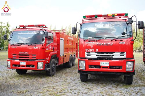 ภาพ No.159610:ฟื้นฟูเชียงราย! ปทุมธานีส่งเครื่องจักรกลสาธารณภัยลงพื้นที่อุทกภัยเร่งช่วยเหลือประชาชน วันที่ 29 กันยายน พ.ศ. 2567 ณ ลานจอดรถ P2 วัดพระธรรมกาย อ.คลองหลวง จ.ปทุมธานี