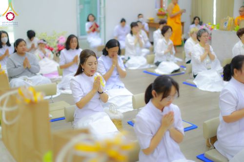 ภาพ No.197508:พิธีถวายสังฆทานคณะสงฆ์ 2 นิกายเชื่อมสัมพันธ์ไทย-เกาหลี วันอาทิตย์ที่ 5 มกราคม พ.ศ. 2568 ณ อาคารชมรมภาวนารักษ์ วัดพระธรรมกาย อำเภอคลองหลวง จังหวัดปทุมธานี