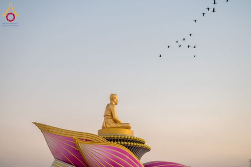 ภาพ No.116826:พระธรรมยาตราร่วมปฏิบัติธรรม และถ่ายภาพหมู่ประวัติศาสตร์ ปีที่ 12  วันที่ 21 มกราคม พ.ศ. 2567  ณ อนุสรณ์สถานบางปลา จ.นครปฐม