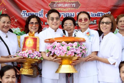 ภาพ No.269440:วันที่ 8 ตุลาคม พ.ศ. 2568 พิธีทอดกฐินสามัคคีทั่วไทย ณ วัดนราภิรมย์ อำเภอบางเลน จังหวัดนครปฐม โดยคณะศิษยานุศิษย์ บูชาธรรม 81 ปี หลวงพ่อธัมมชโย