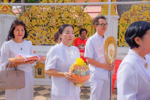 ภาพ No.173414:พิธีทอดกฐิน ณ วัดครุใน อ.พระประแดง จ.สมุทรปราการ ในโครงการกฐินสามัคคีทั่วไทย 30,000 วัด บูชาธรรม 80 ปี หลวงพ่อธัมมชโย โดยคณะศิษยานุศิษย์วัดพระธรรมกาย วันที่ 18 ตุลาคม พ.ศ. 2567