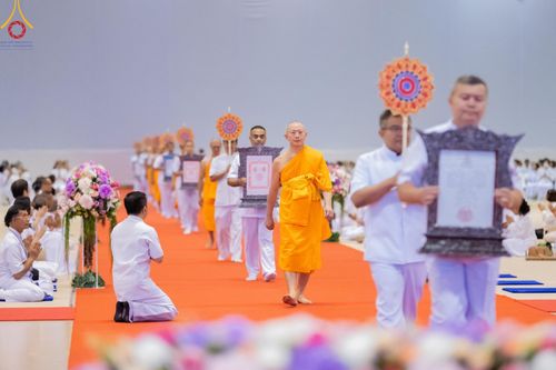 ภาพ No.57907:พิธีมุทิตาสักการะพระสังฆาธิการ ผู้ที่ได้รับพระราชทานเลื่อนและตั้งสมณศักดิ์ ปีพุทธศักราช 2567 วันอาทิตย์ที่ 28 เมษายน พ.ศ. 2567 ณ วัดพระธรรมกาย จ.ปทุมธานี