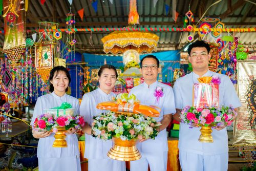 ภาพ No.177210:พิธีทอดกฐิน ณ วัดแถวอรัญญาวาส ต.หนองขาม อ.แก้งคร้อ จ.ชัยภูมิ ในโครงการทอดกฐินสามัคคีทั่วไทย 30,000 วัด บูชาธรรม 80 ปี หลวงพ่อธัมมชโย โดยคณะศิษยานุศิษย์วัดพระธรรมกาย วันที่ 30 ตุลาคม พ.ศ. 2567