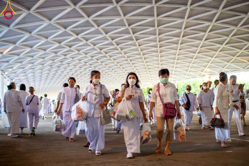 ภาพ No.92063:พิธีตักบาตร ในวันทอดกฐินสามัคคี ประจำปีพุทธศักราช 2566 วันอาทิตย์ต้นเดือนที่ 5 พฤศจิกายน พ.ศ. 2566 ณ สภาธรรมกายสากล วัดพระธรรมกาย จ.ปทุมธานี