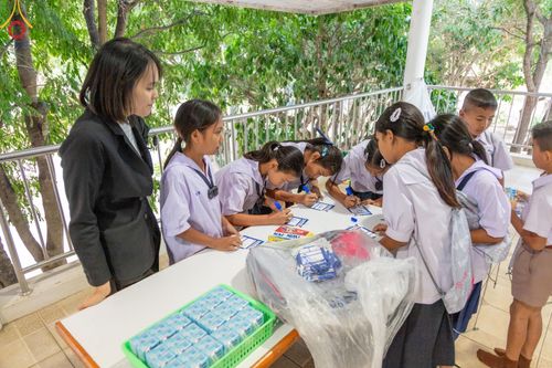 ภาพ No.185123:กิจกรรมวันรวมพลังเด็กดี V-Star ผู้นำฟื้นฟูศีลธรรมโลก จังหวัดพิจิตร ณ ศูนย์ปฏิบัติธรรมกัลยาณมิตรพิจิตร ต.ตะพานหิน อ.ตะพานหิน จ.พิจิตร วันที่ 12 ธันวาคม พ.ศ. 2567