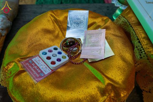 ภาพ No.174050:พิธีวางศิลาฤกษ์มหาสมบัติ โปรยรัตนชาติบ่อมงคลเศรษฐี ติดแผ่นทอง ลูกนิมิต - ช่อฟ้า เพื่อสถาปนาสร้างอุโบสถ บูชาธรรม 80 ปีหลวงพ่อธัมมชโย ณ วัดทุ่งเจริญธรรม อ.อมก๋อย จ.เชียงใหม่ วันที่ 8 พฤศจิกายน พ.ศ. 2567