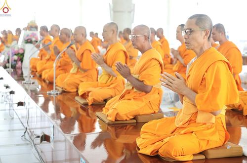 ภาพ No.228763:วันที่ 24 พฤษภาคม และ วันที่ 14 มิถุนายน พ.ศ.2568 พิธีถวายภัตตาหารเมนูสวรรค์ เพื่อการบรรลุธรรม ณ หอฉันคุณยายอาจารย์ฯ วัดพระธรรมกาย