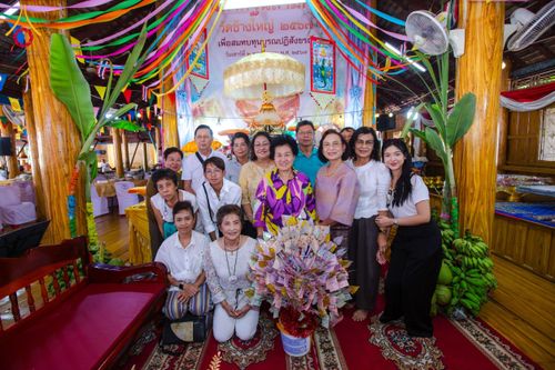 พิธีทอดกฐิน วัดช้างใหญ่ จ.พระนครศรีอยุธยา ในโครงการกฐินสามัคคีทั่วไทย 30,000 วัด บูชาธรรม 80 ปี หลวงพ่อธัมมชโย โดยคณะศิษยานุศิษย์วัดพระธรรมกาย วันที่ 2 พฤศจิกายน พ.ศ. 2567