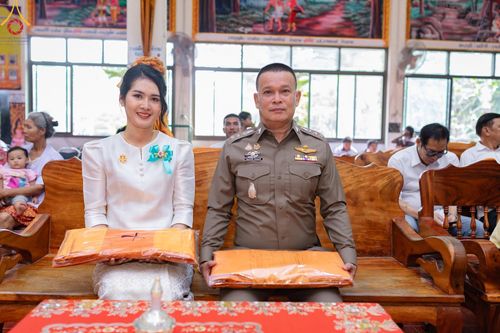 ภาพ No.170062:พิธีทอดกฐิน ณ วัดทุ่งวิจิตร อ.นาดี จ.ปราจีนบุรี ในโครงการกฐินสามัคคีทั่วไทย 30,000 วัด บูชาธรรม 80 ปี หลวงพ่อธัมมชโย โดยคณะศิษยานุศิษย์วัดพระธรรมกาย วันที่ 27 ตุลาคม พ.ศ. 2567