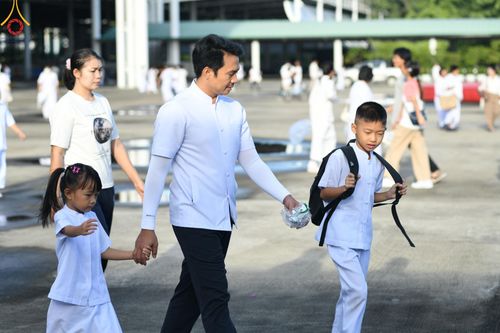 ภาพ No.151114:พิธีบูชาข้าวพระ ในวันอาทิตย์ต้นเดือน วันที่ 1 กันยายน พ.ศ. 2567 ณ สภาธรรมกายสากล วัดพระธรรมกาย