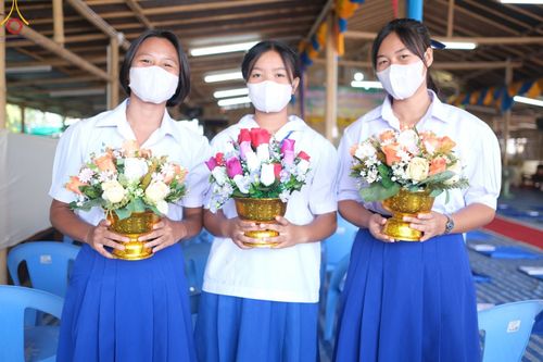 ภาพ No.83103:พิธีทอดผ้าป่ากำเเพงเเก้วเฟส 2 เฟสสำเร็จ  แผ่นดินอันศักดิ์สิทธิ์ สถานที่สถาปนา ปทุมเจดีย์ พระพุทธเจ้าห้าพระองค์  ณ ศูนย์อบรมเยาวชนปัตตานี อ.หนองจิก จ.ปัตตานี ในวันอาทิตย์ ที่ 25 มิถุนายน พ.ศ. 2566