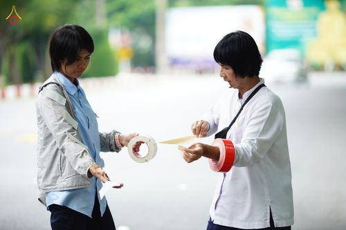 ภาพ No.88643:คณะสงฆ์ เจ้าหน้าที่ และสาธุชน ทุ่มเทแรงกายแรงใจเตรียมงาน เพื่องานวันครูผู้ค้นพบวิชชาธรรมกาย ตั้งแต่วันที่ 20 กันยายน พ.ศ. 2566