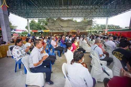 ภาพ No.172698:พิธีทอดกฐิน ณ วัดบ้านขาม อ.หนองแซง จ.สระบุรี ในโครงการกฐินสามัคคีทั่วไทย 30,000 วัด บูชาธรรม 80 ปี หลวงพ่อธัมมชโย โดยคณะศิษยานุศิษย์วัดพระธรรมกาย วันที่ 27 ตุลาคม พ.ศ. 2567