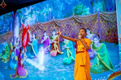 ภาพ No.80612:สามเณรชมนิทรรศการ และสื่อนวัตกรรมพระพุทธศาสนาภาพยนต์ 3 มิติ-จักรวาลนฤมิต ในโครงการบรรพชาสามเณร ฟื้นฟูพระพุทธศาสนาทั่วไทย ประจำปี 2566 ณ วัดพระธรรมกาย จ.ปทุมธานี