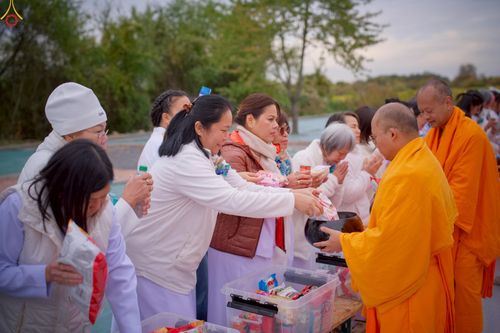 ภาพ No.262025:วันที่ 19 ตุลาคม พ.ศ. 2568 พิธีทอดกฐินวัดพระธรรมกายไรน์แลนด์ ประเทศเยอรมัน 