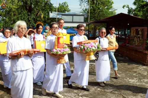 ภาพ No.270469:วันที่ 12 ตุลาคม พ.ศ. 2568 พิธีทอดกฐินสามัคคีทั่วไทย ณ วัดห้วยตะโก อ.นครชัยศรี จ.นครปฐม โดยคณะศิษยานุศิษย์ บูชาธรรม 81 ปี หลวงพ่อธัมมชโย