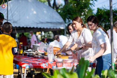 ภาพ No.93379:พิธีทอดกฐินสามัคคีทั่วไทย 5,000 วัด  ณ วัดปทุมทอง จ.ปทุมธานี วันอาทิตย์ที่ 5 พฤศจิกายน พ.ศ. 2566