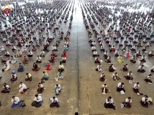 ภาพ No.232753:วันอาทิตย์ที่ 6 กรกฏาคม พ.ศ. 2568 พิธีสวดธัมมจักกัปปวัตตนสูตร เมียนมา ครั้งที่ 8 ณ มหาธรรมกายเจดีย์ วัดพระธรรมกาย