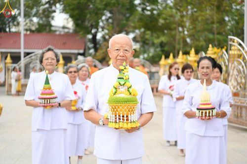 ภาพ No.101088:พิธีอุปสมบทหมู่ ในโครงการอุปสมบทบูชาธรรม มหาปูชนียาจารย์ พ.ศ. 2566 ณ วัดท่าเกวียน อำเภอพนมสารคาม จังหวัดฉะเชิงเทรา วันที่ 5 ธันวาคม พ.ศ. 2566