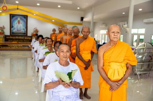 ภาพ No.180218:พิธีตัดปอยผม ปลงผม นาคธรรมทายาท  ณ ศูนย์ปฏิบัติธรรมพนมสารคาม (เพชรตะวัน) จ.ฉะเชิงเทรา โครงการบรรพชาอุปสมบท บูชาธรรมมหาปูชนียาจารย์ ประจำปี 2567 วันที่ 30 พฤศจิกายน พ.ศ. 2567